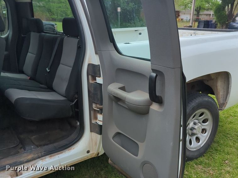 image for item NG9492 2008 Chevrolet Silverado 1500 Ext. Cab pickup truck