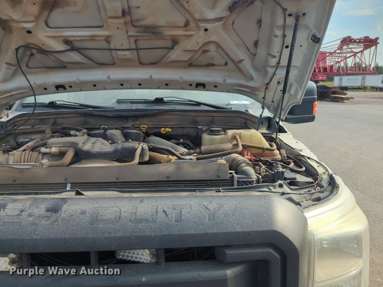 image for item NG9912 2014 Ford  F250 Super Duty  SuperCab utility bed pickup truck