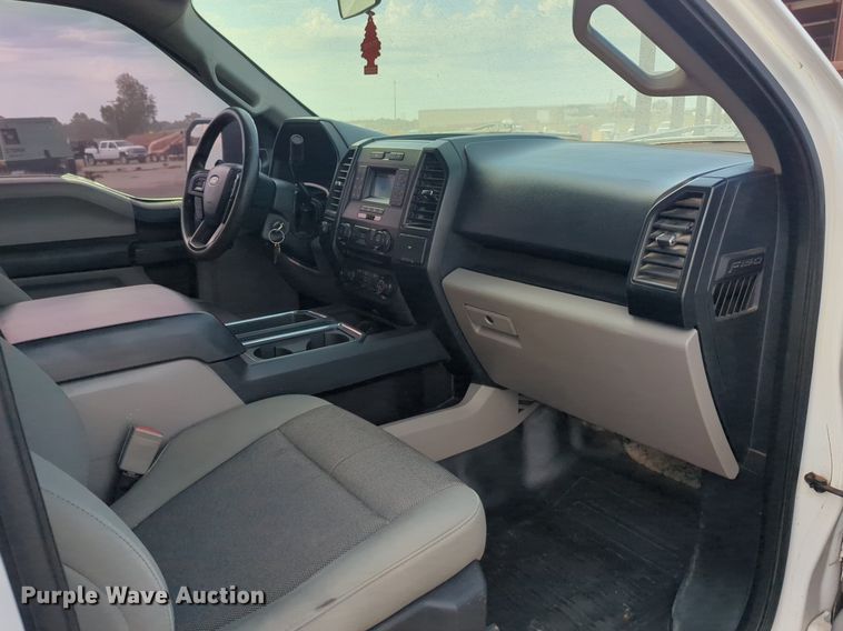 image for item NG9913 2018 Ford  F150 SuperCrew pickup truck