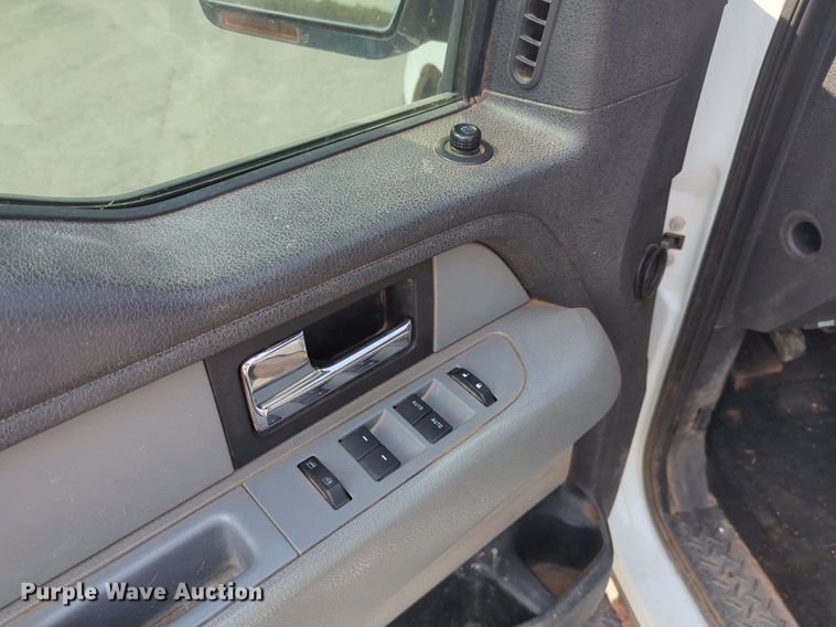 image for item NG9916 2013 Ford F150 SuperCab pickup truck