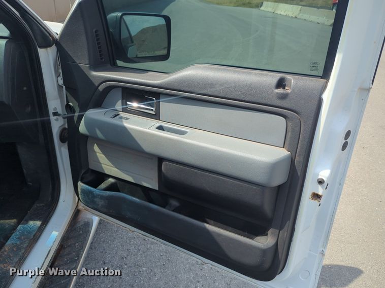 image for item NG9916 2013 Ford F150 SuperCab pickup truck