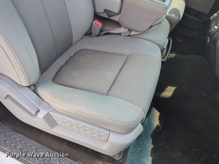 image for item NG9916 2013 Ford F150 SuperCab pickup truck