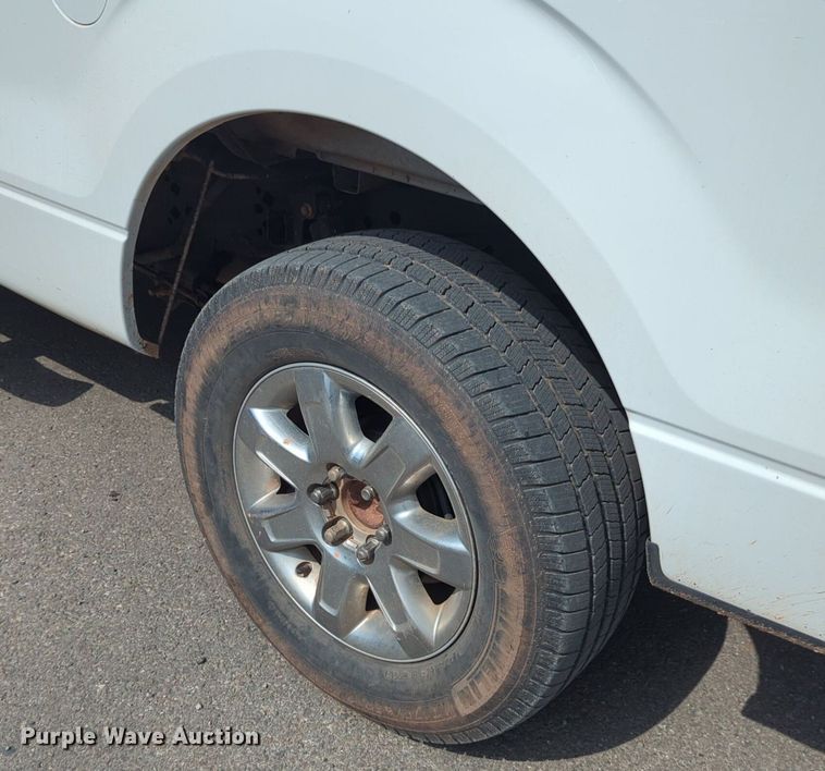 image for item NG9916 2013 Ford F150 SuperCab pickup truck