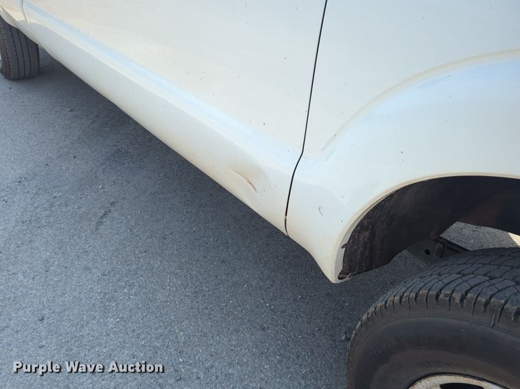 image for item NG9917 2012 Ford  F250 Super Duty Crew Cab pickup truck