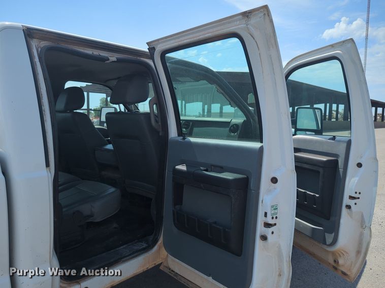 image for item NG9917 2012 Ford  F250 Super Duty Crew Cab pickup truck