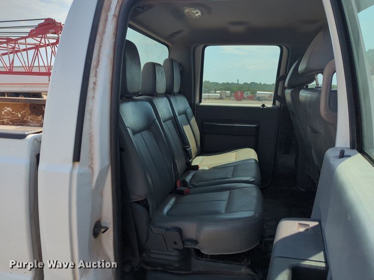 image for item NG9917 2012 Ford  F250 Super Duty Crew Cab pickup truck