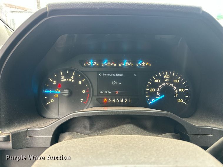 image for item NG9918 2017 Ford  F150 SuperCrew pickup truck