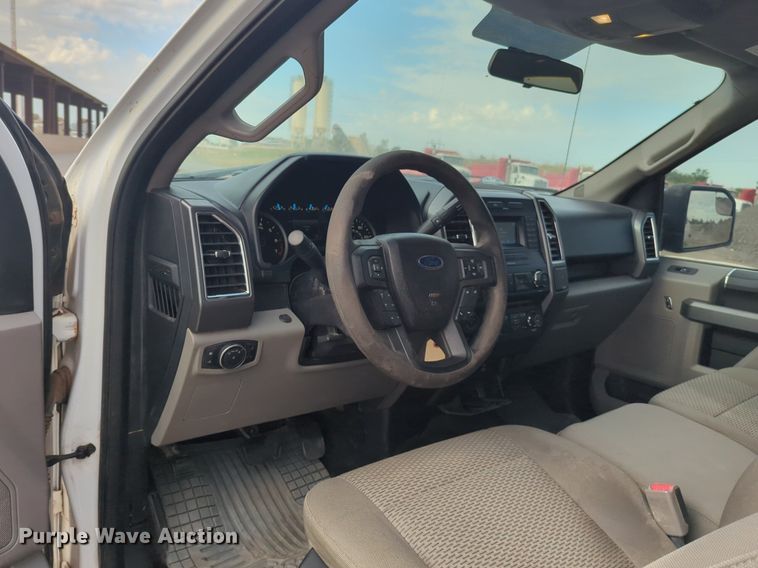 image for item NG9920 2016 Ford F150 SuperCrew pickup truck