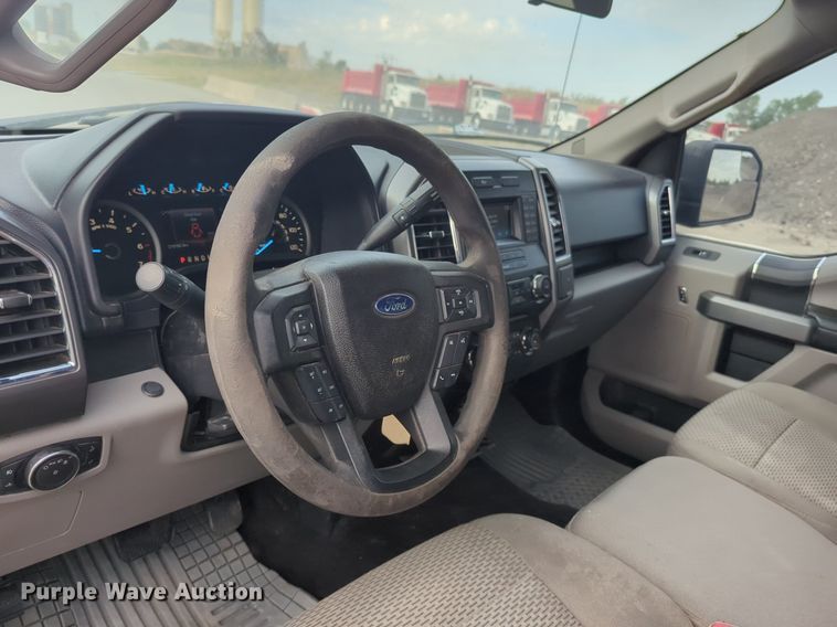 image for item NG9920 2016 Ford F150 SuperCrew pickup truck