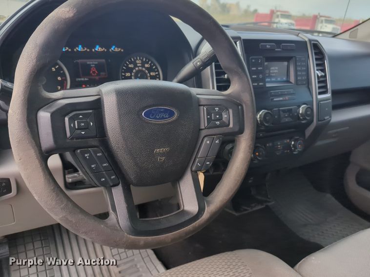 image for item NG9920 2016 Ford F150 SuperCrew pickup truck