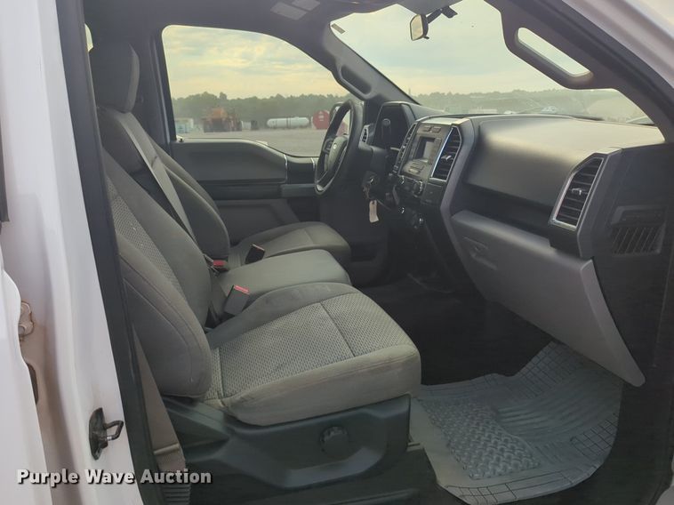 image for item NG9920 2016 Ford F150 SuperCrew pickup truck