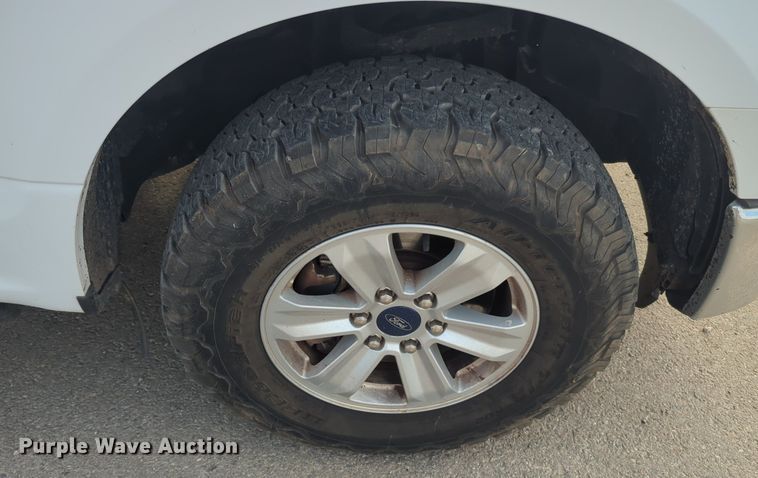 image for item NG9920 2016 Ford F150 SuperCrew pickup truck