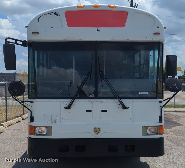 image for item NG9975 2009 IC RE300 school bus