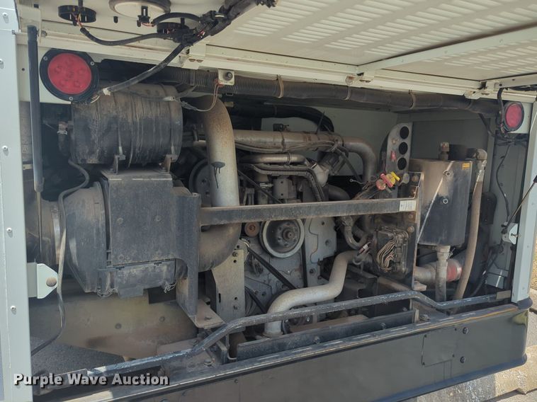 image for item NG9975 2009 IC RE300 school bus