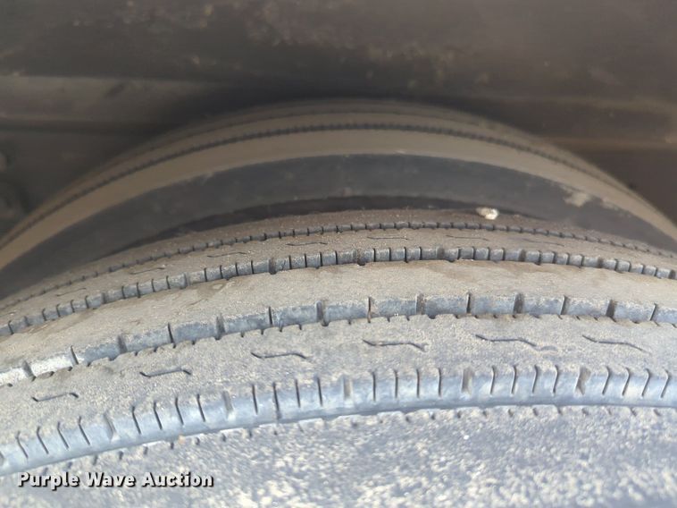 image for item NG9975 2009 IC RE300 school bus