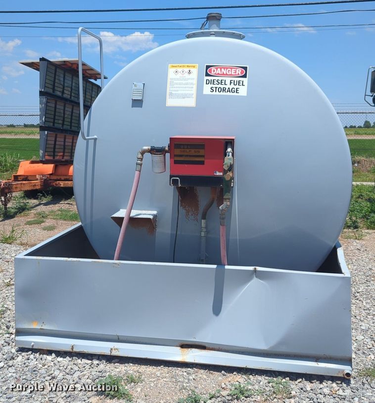 image for item NG9980 2020 4-Fuel 4F2300 diesel tank