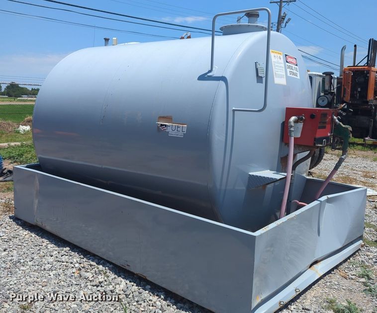 image for item NG9980 2020 4-Fuel 4F2300 diesel tank