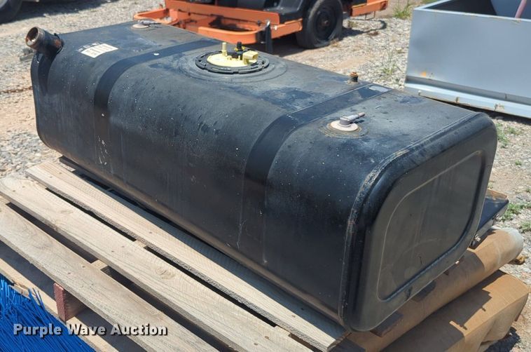 image for item NG9982 Fuel tank