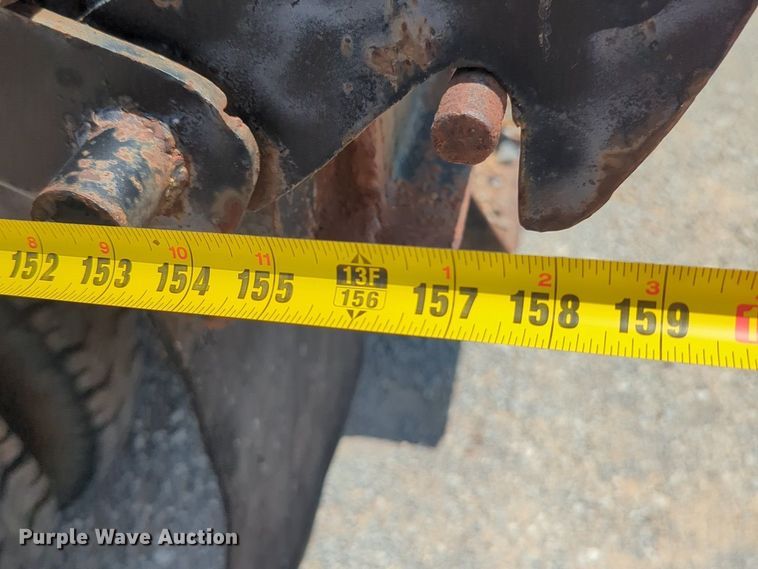 image for item NG9996 1982 Ford F600 dump truck