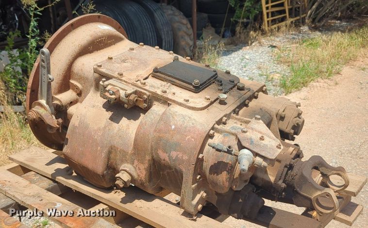 image for item NG9998 Eaton Fuller RT0-12513 transmission