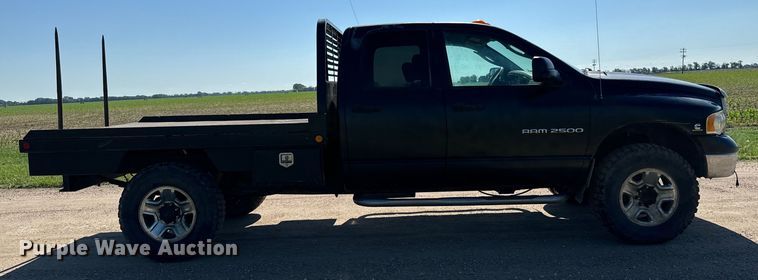 image for item NL9842 2004 Dodge Ram 2500 Quad Cab bale bed pickup truck