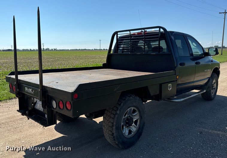 image for item NL9842 2004 Dodge Ram 2500 Quad Cab bale bed pickup truck