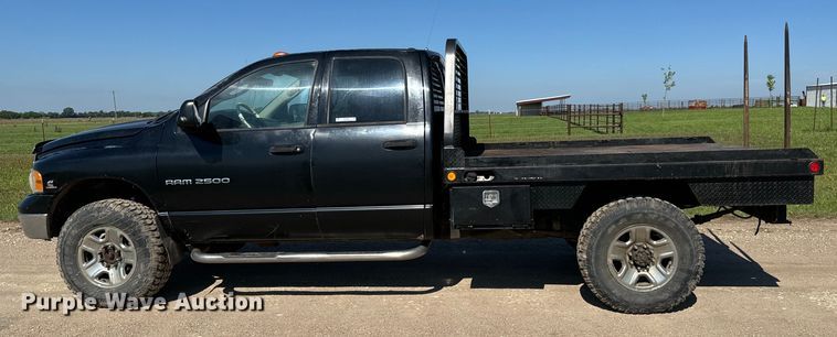 image for item NL9842 2004 Dodge Ram 2500 Quad Cab bale bed pickup truck
