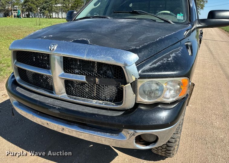 image for item NL9842 2004 Dodge Ram 2500 Quad Cab bale bed pickup truck