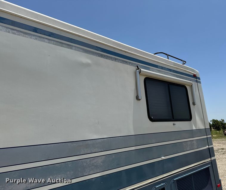 image for item NQ9645 1993 Monaco Dynasty  RV