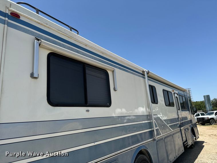 image for item NQ9645 1993 Monaco Dynasty  RV