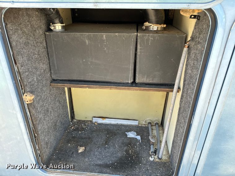 image for item NQ9645 1993 Monaco Dynasty  RV