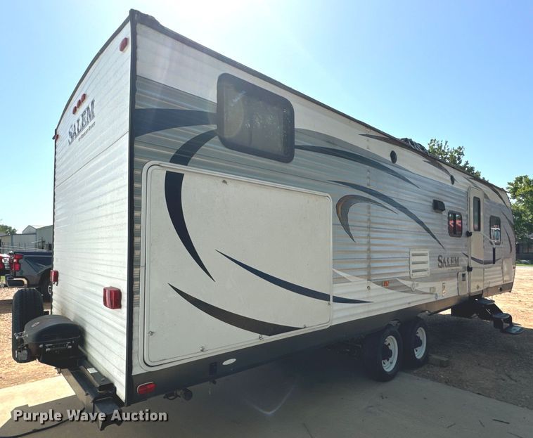 image for item NQ9661 2015 Forest River Salem camper