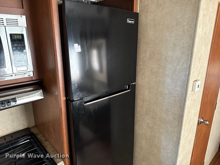 image for item NQ9661 2015 Forest River Salem camper