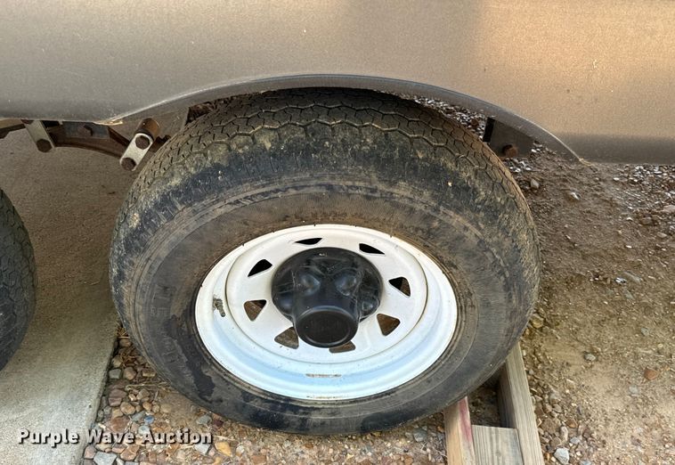 image for item NQ9661 2015 Forest River Salem camper