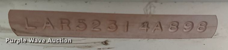 image for item NQ9663 1998 Larson 290 Cabrio  boat