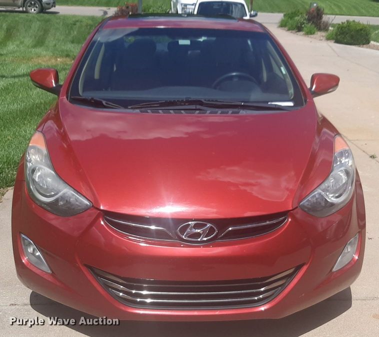 image for item NU9806 2013 Hyundai Elantra  