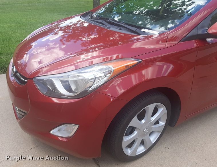 image for item NU9806 2013 Hyundai Elantra  