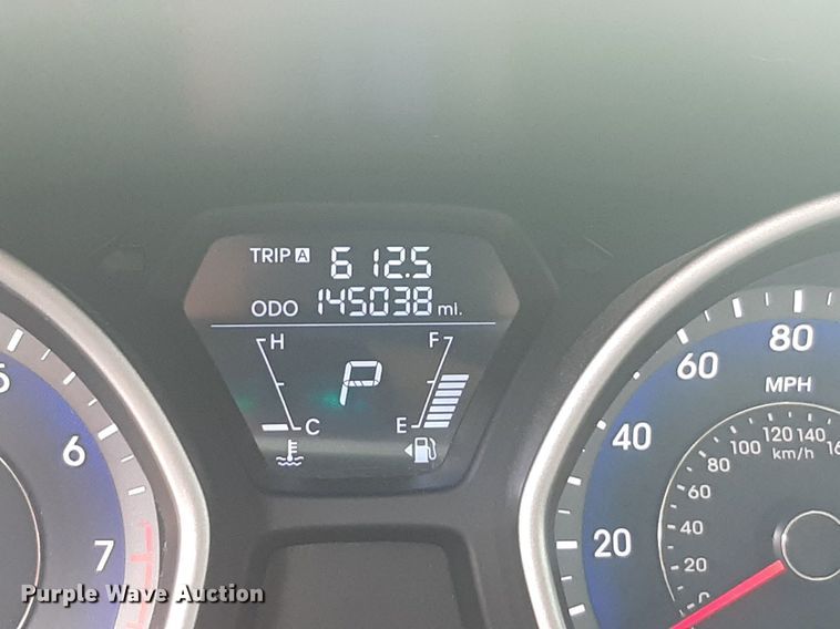 image for item NU9806 2013 Hyundai Elantra  