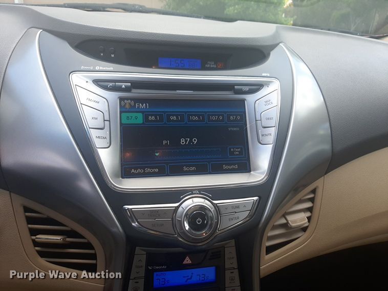 image for item NU9806 2013 Hyundai Elantra  