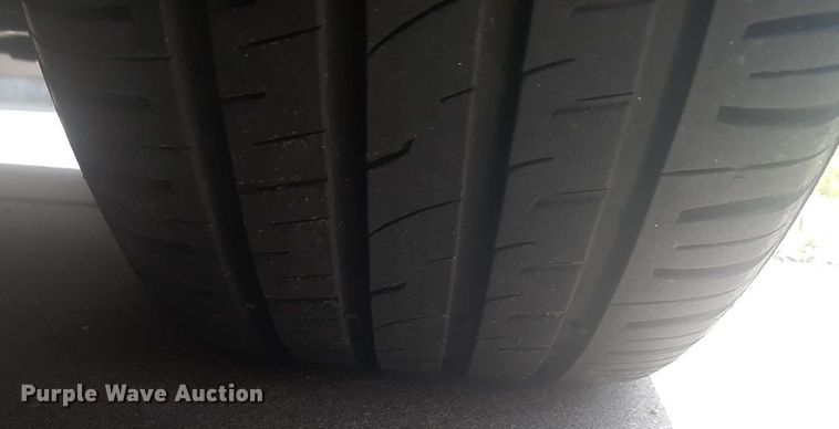 image for item NU9806 2013 Hyundai Elantra  