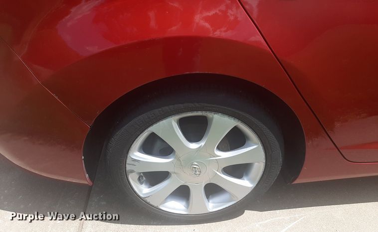 image for item NU9806 2013 Hyundai Elantra  