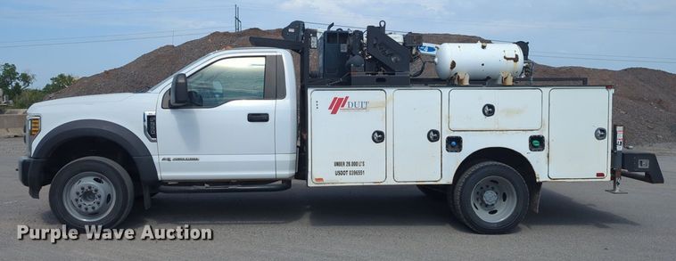 image for item NW9505 2018 Ford F550 Super Duty utility / service truck