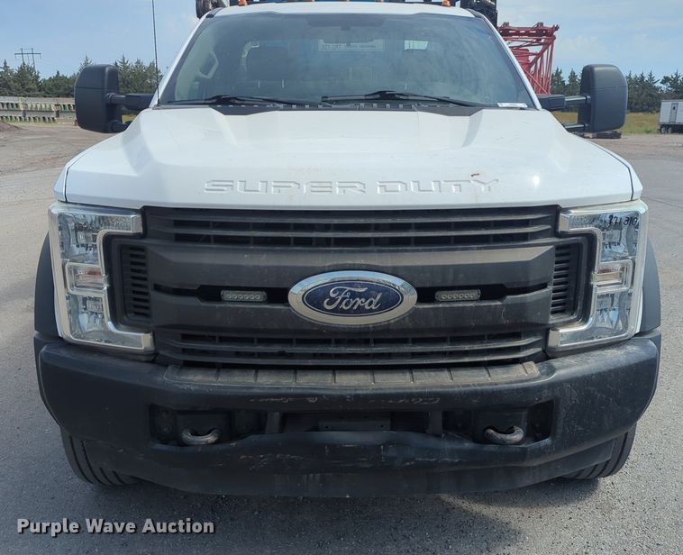 image for item NW9505 2018 Ford F550 Super Duty utility / service truck