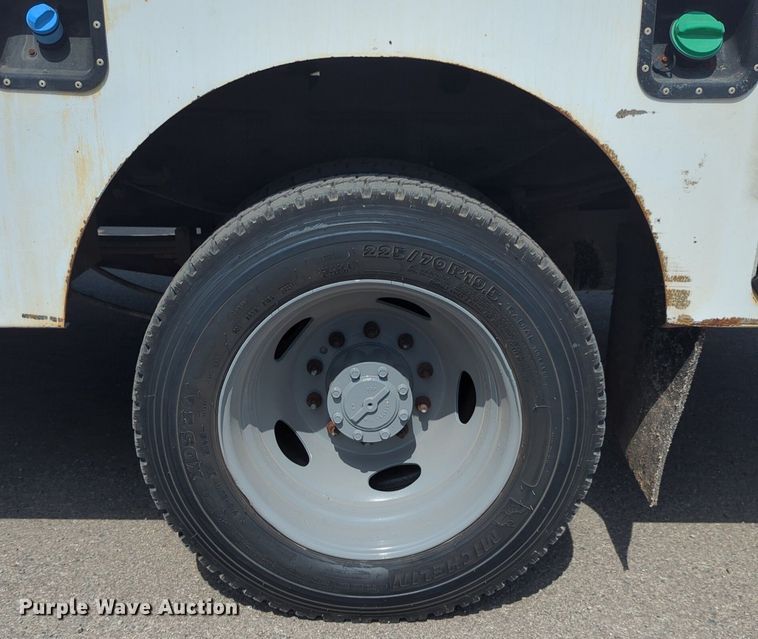 image for item NW9505 2018 Ford F550 Super Duty utility / service truck