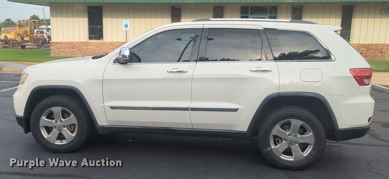 image for item NW9543 2012 Jeep Grand Cherokee Limited SUV