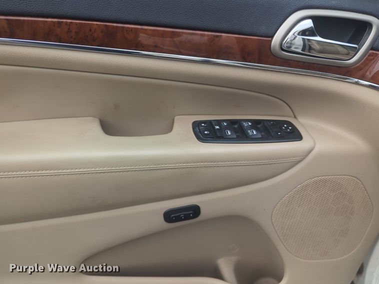 image for item NW9543 2012 Jeep Grand Cherokee Limited SUV