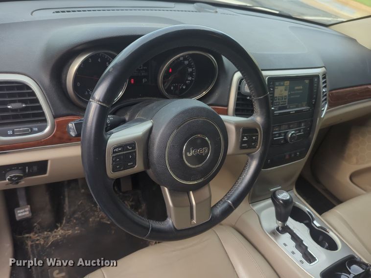 image for item NW9543 2012 Jeep Grand Cherokee Limited SUV