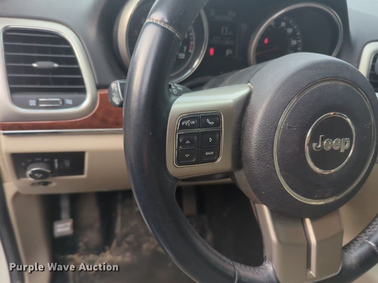 image for item NW9543 2012 Jeep Grand Cherokee Limited SUV