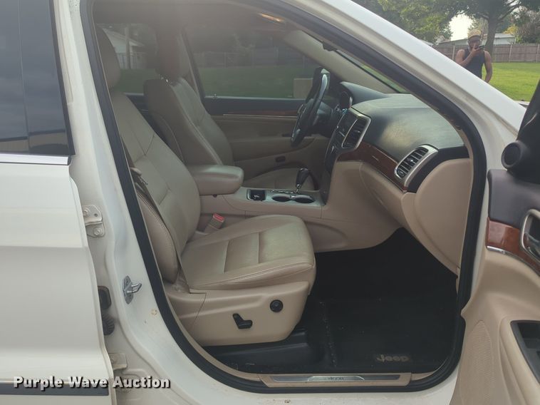 image for item NW9543 2012 Jeep Grand Cherokee Limited SUV