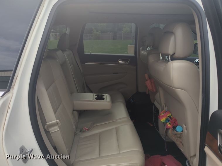 image for item NW9543 2012 Jeep Grand Cherokee Limited SUV